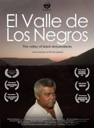Cover image for El Valle de los Negros = The Valley of the Black D...